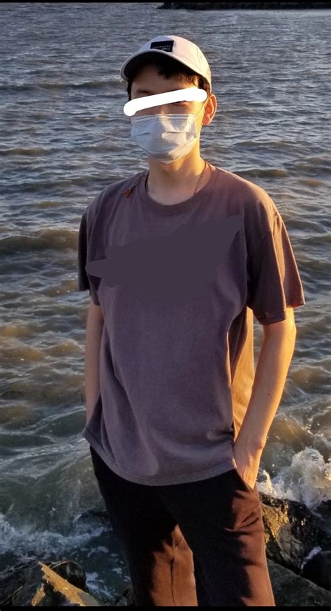 r4rasian|29 [M4F] Korean .